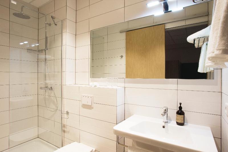 Icelandic Apartments By Heimaleiga Kopavogur Phòng bức ảnh